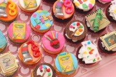 Art_themed_cupcakes