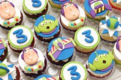 Buzz_Lightyear_cupcakes_0