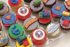 Lego_superheroes_cupcakes