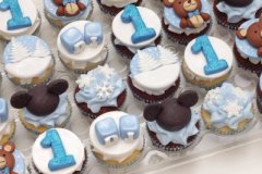 Mickey_Mouse_Winterland_cupcakes