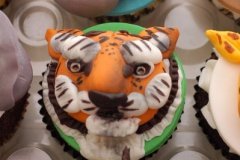 Safari_themed_cupcakes_6